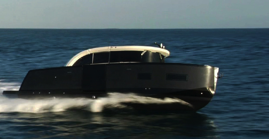 Image for article Carbon Dream’s first limousine tender for superyachts shown at Monaco